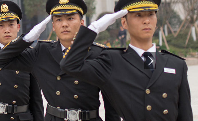 銀行保安如何應(yīng)對(duì)突發(fā)安全事件？需與哪些團(tuán)隊(duì)協(xié)作？